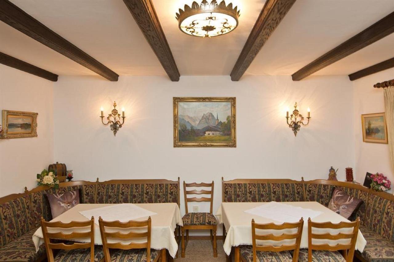 Gaestehaus Loedermann Garmisch-Partenkirchen Exterior foto