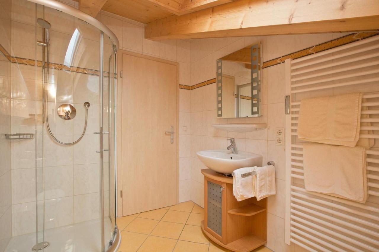 Gaestehaus Loedermann Garmisch-Partenkirchen Exterior foto